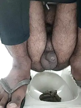 Snapshot of Horny_fun_vers chatting on 12-01-25, 04:39 Horny fun vers online show from 12-01-25, 04:39