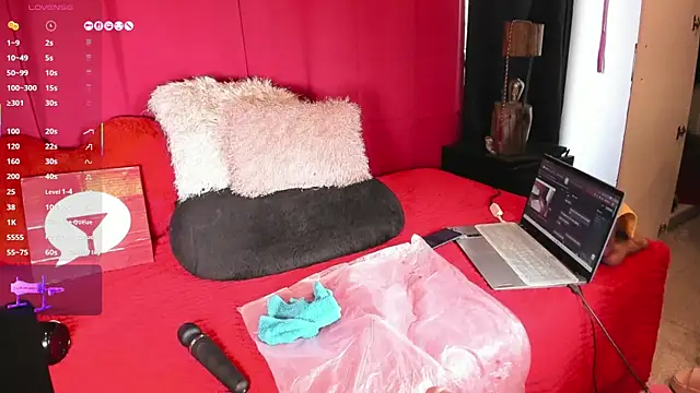 latinbitch online show from 05-20-26, 05:19