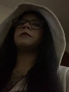 Dannii- online show from 04-11-26, 01:10