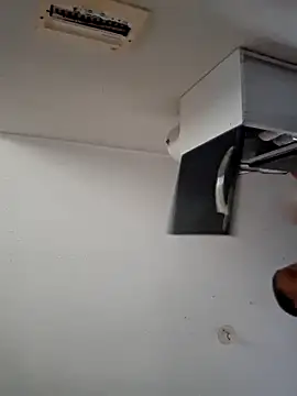 Snapshot of CLARO123F chatting on 12-18-25, 09:54 CLARO123F online show from 12-18-25, 09:54