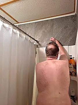 Snapshot of TheOneDonShaun chatting on 12-22-25, 02:52 TheOneDonShaun online show from 12-22-25, 02:52