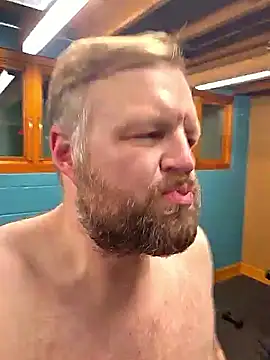 Snapshot of TheOneDonShaun chatting on 02-08-26, 05:22 TheOneDonShaun online show from 02-08-26, 05:22