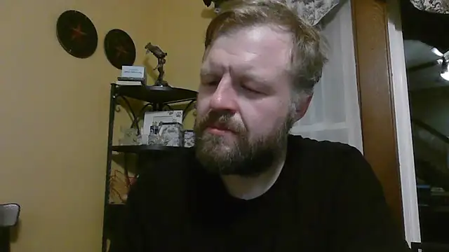 Snapshot of TheOneDonShaun chatting on 02-15-26, 04:20 TheOneDonShaun online show from 02-15-26, 04:20