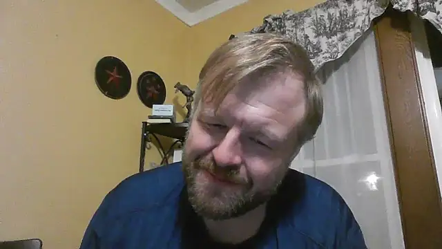 Snapshot of TheOneDonShaun chatting on 02-25-26, 12:53 TheOneDonShaun online show from 02-25-26, 12:53