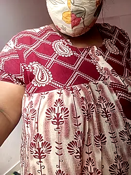 Snapshot of CUTE-LOVE-SWEETS chatting on 02-19-26, 04:41 CUTE-LOVE-SWEETS online show from 02-19-26, 04:41