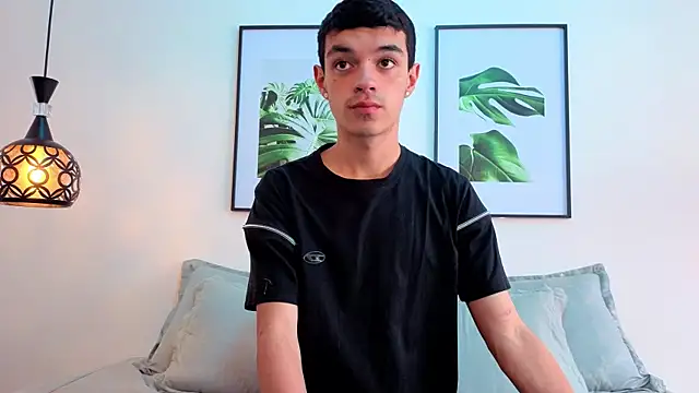 Snapshot of krisstormvg chatting on 11-24-25, 07:57 krisstormvg online show from 11-24-25, 07:57