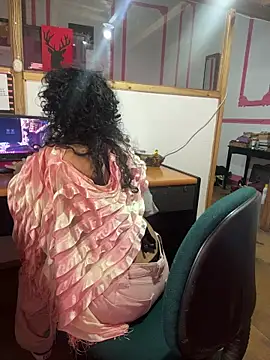 justcallmemargo online show from 05-02-26, 01:43