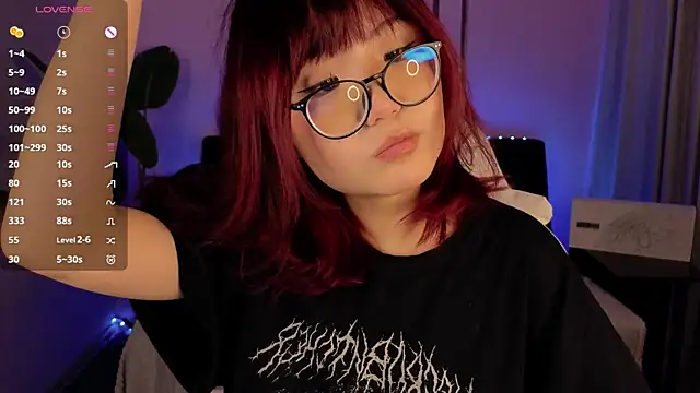 Erica Asti online show from 11-22-25, 08:24