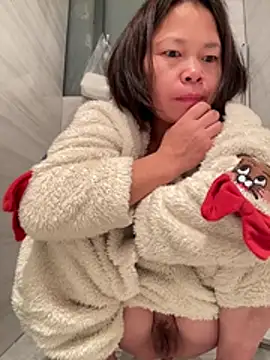 Snapshot of Yes-Baby-A chatting on 01-11-26, 09:31 Yes-Baby-A online show from 01-11-26, 09:31