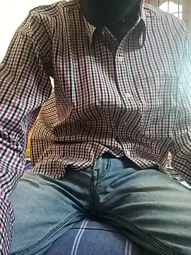 Snapshot of Shadow_Guy chatting on 11-22-25, 05:17 Shadow Guy online show from 11-22-25, 05:17