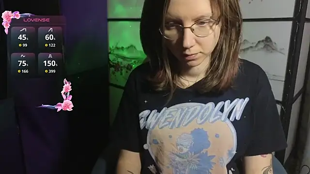 Snapshot of scarlettsrose chatting on 02-26-26, 12:15 scarlettsrose online show from 02-26-26, 12:15