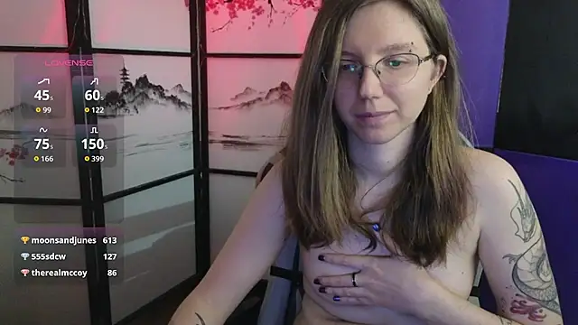 Snapshot of scarlettsrose chatting on 07-28-26, 03:21 scarlettsrose online show from 07-28-26, 03:21