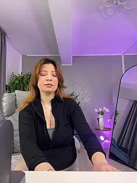 AmberRosewood online show from 03-04-26, 04:40