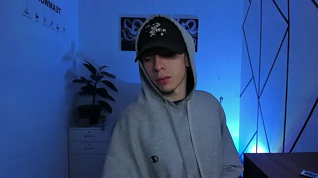 Snapshot of James_Adams_01 chatting on 11-26-25, 12:06 James Adams 01 online show from 11-26-25, 12:06