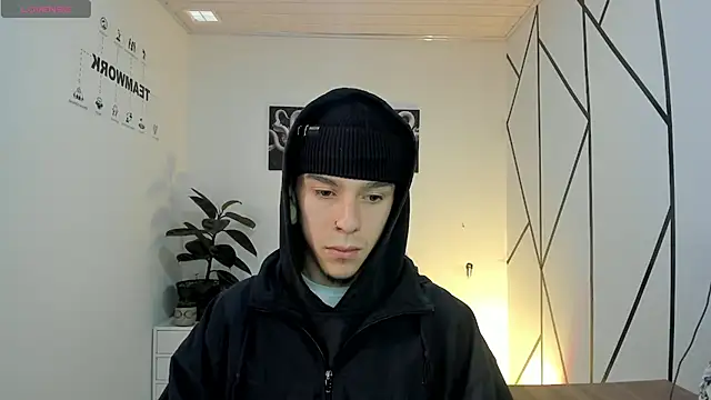 Snapshot of James_Adams_01 chatting on 12-03-25, 12:25 James Adams 01 online show from 12-03-25, 12:25