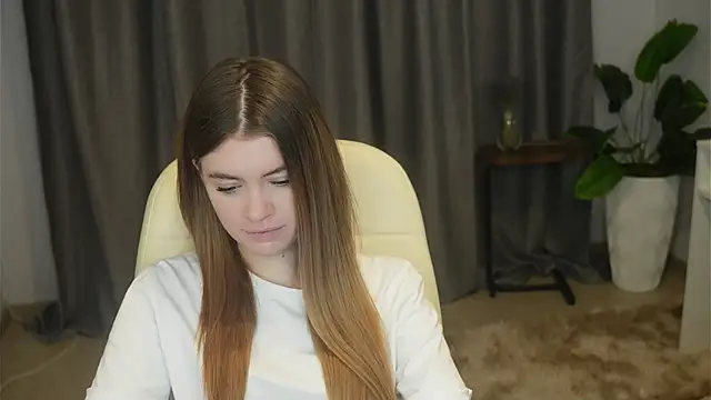 Snapshot of AngelesBenitz chatting on 11-20-25, 01:22 AngelesBenitz online show from 11-20-25, 01:22