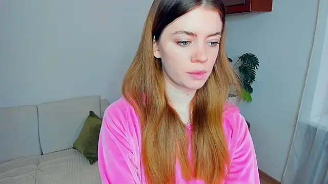 Snapshot of AngelesBenitz chatting on 12-19-25, 07:04 AngelesBenitz online show from 12-19-25, 07:04