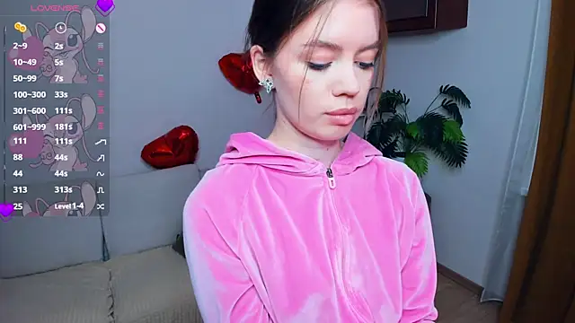 Snapshot of AngelesBenitz chatting on 02-14-26, 07:38 AngelesBenitz online show from 02-14-26, 07:38