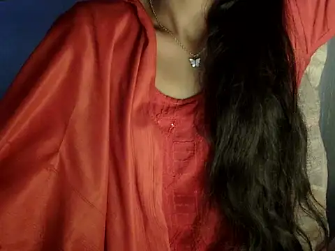 Snapshot of Saheba_S chatting on 03-12-26, 07:03 Saheba S online show from 03-12-26, 07:03