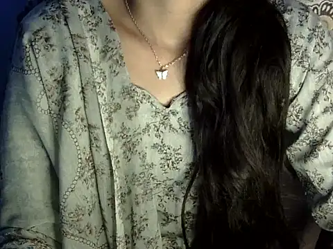 Snapshot of Saheba_S chatting on 03-12-26, 08:48 Saheba S online show from 03-12-26, 08:48