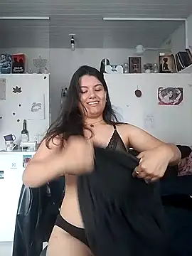 Snapshot of Satanatrix chatting on 12-19-25, 05:53 Satanatrix online show from 12-19-25, 05:53