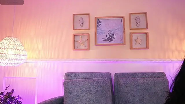 MeganLowell online show from 04-28-26, 07:08