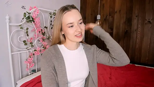 KristleKirst online show from 11-27-25, 03:03