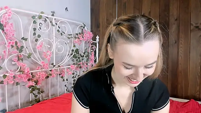 KristleKirst online show from 11-29-25, 08:17