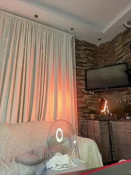 Snapshot of Tattitude_ chatting on 01-09-26, 11:02 Tattitude online show from 01-09-26, 11:02