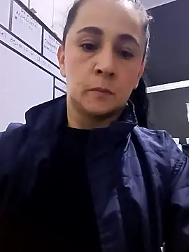 Snapshot of Sex_Annie chatting on 01-10-26, 04:47 Sex Annie online show from 01-10-26, 04:47