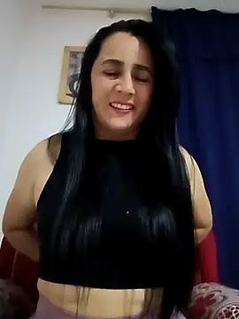 Snapshot of Sex_Annie chatting on 03-10-26, 05:12 Sex Annie online show from 03-10-26, 05:12