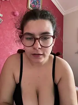 Snapshot of missseduction24 chatting on 03-05-26, 07:59 missseduction24 online show from 03-05-26, 07:59