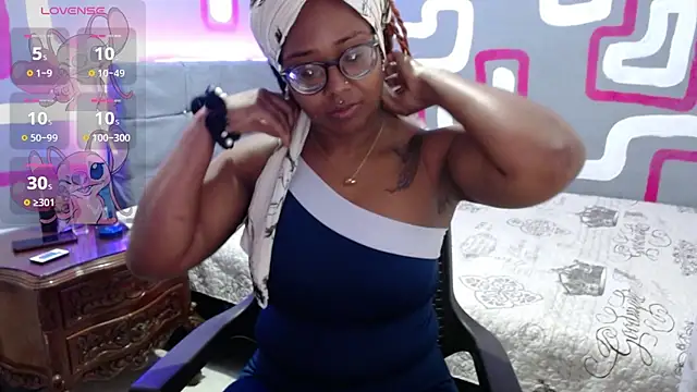 luciana xxx2 online show from 11-26-25, 11:11