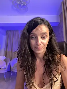 Snapshot of AnnaHarperX chatting on 09-09-25, 10:09 AnnaHarperX online show from 09-09-25, 10:09