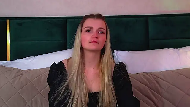 Snapshot of AnnyRaii chatting on 01-17-26, 06:22 AnnyRaii online show from 01-17-26, 06:22