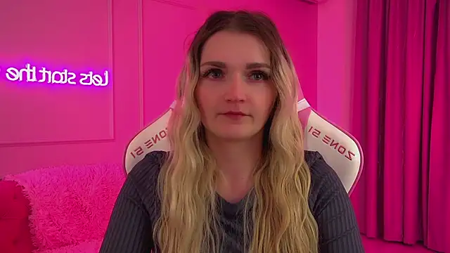 Snapshot of AnnyRaii chatting on 02-07-26, 06:33 AnnyRaii online show from 02-07-26, 06:33