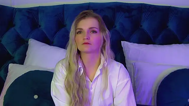 Snapshot of AnnyRaii chatting on 02-09-26, 06:06 AnnyRaii online show from 02-09-26, 06:06