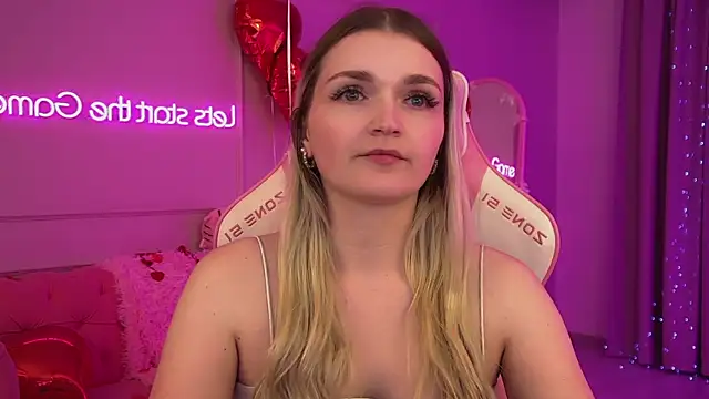 Snapshot of AnnyRaii chatting on 02-13-26, 06:26 AnnyRaii online show from 02-13-26, 06:26