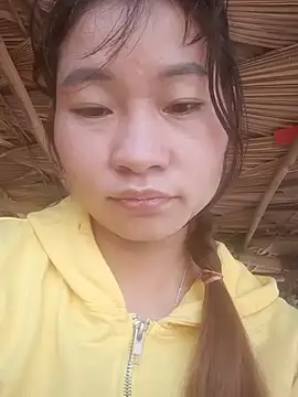 Snapshot of yumbabi chatting on 12-02-25, 03:01 yumbabi online show from 12-02-25, 03:01