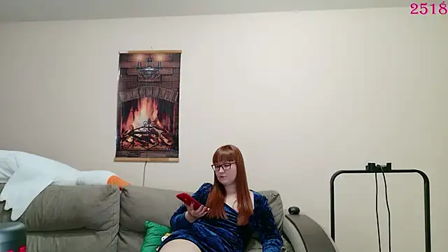 Foxy-lady online show from 04-12-26, 06:46