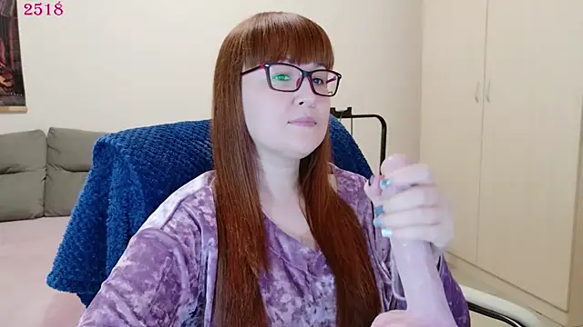 Foxy-lady online show from 04-17-26, 09:45