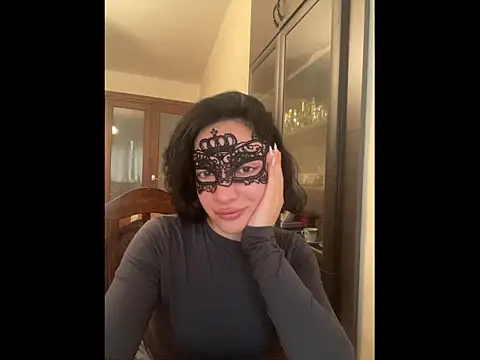 Pineapple online show from 12-01-25, 07:46