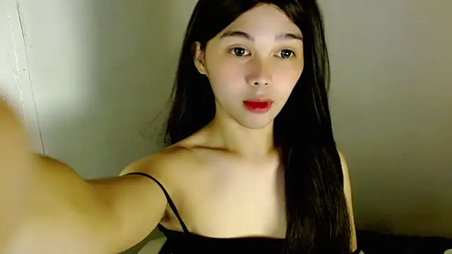 sluttyLeila online show from 12-18-25, 11:44