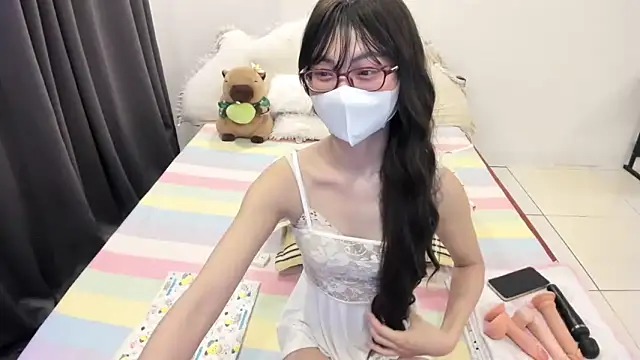 Snapshot of Teahyee chatting on 03-30-26, 01:34 Teahyee online show from 03-30-26, 01:34