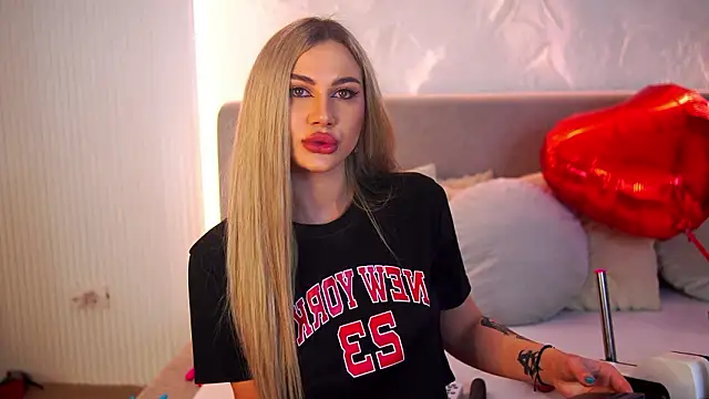 Chloe GraceeX online show from 02-16-26, 07:10