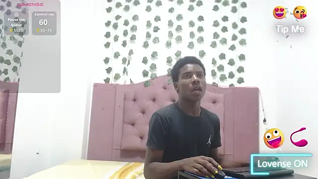 NoahJhonson69 online show from 02-25-26, 11:53