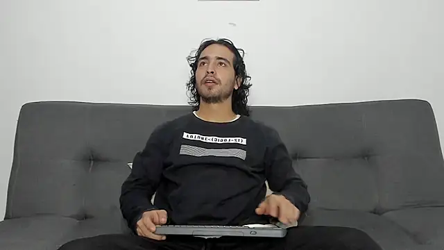 Snapshot of Jave_rave chatting on 12-14-25, 12:21 Jave rave online show from 12-14-25, 12:21