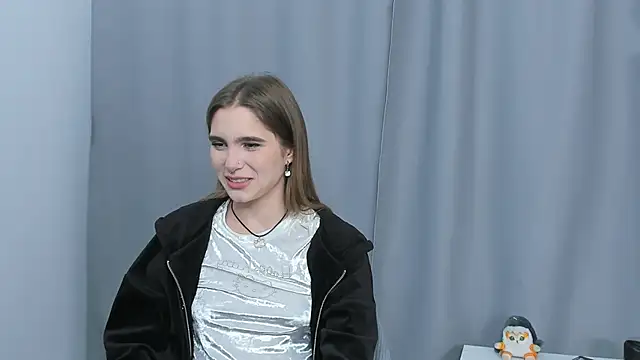 RozanneJordan online show from 11-22-25, 03:11