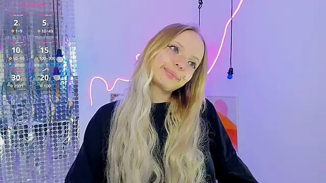 Snapshot of lucy_loy chatting on 01-06-26, 02:21 lucy loy online show from 01-06-26, 02:21