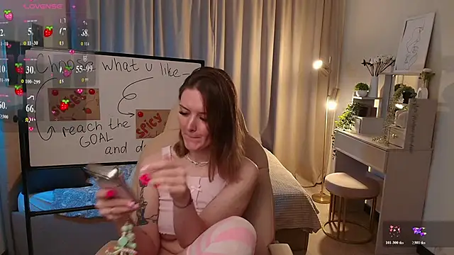 Ursula Andres online show from 06-19-26, 01:21